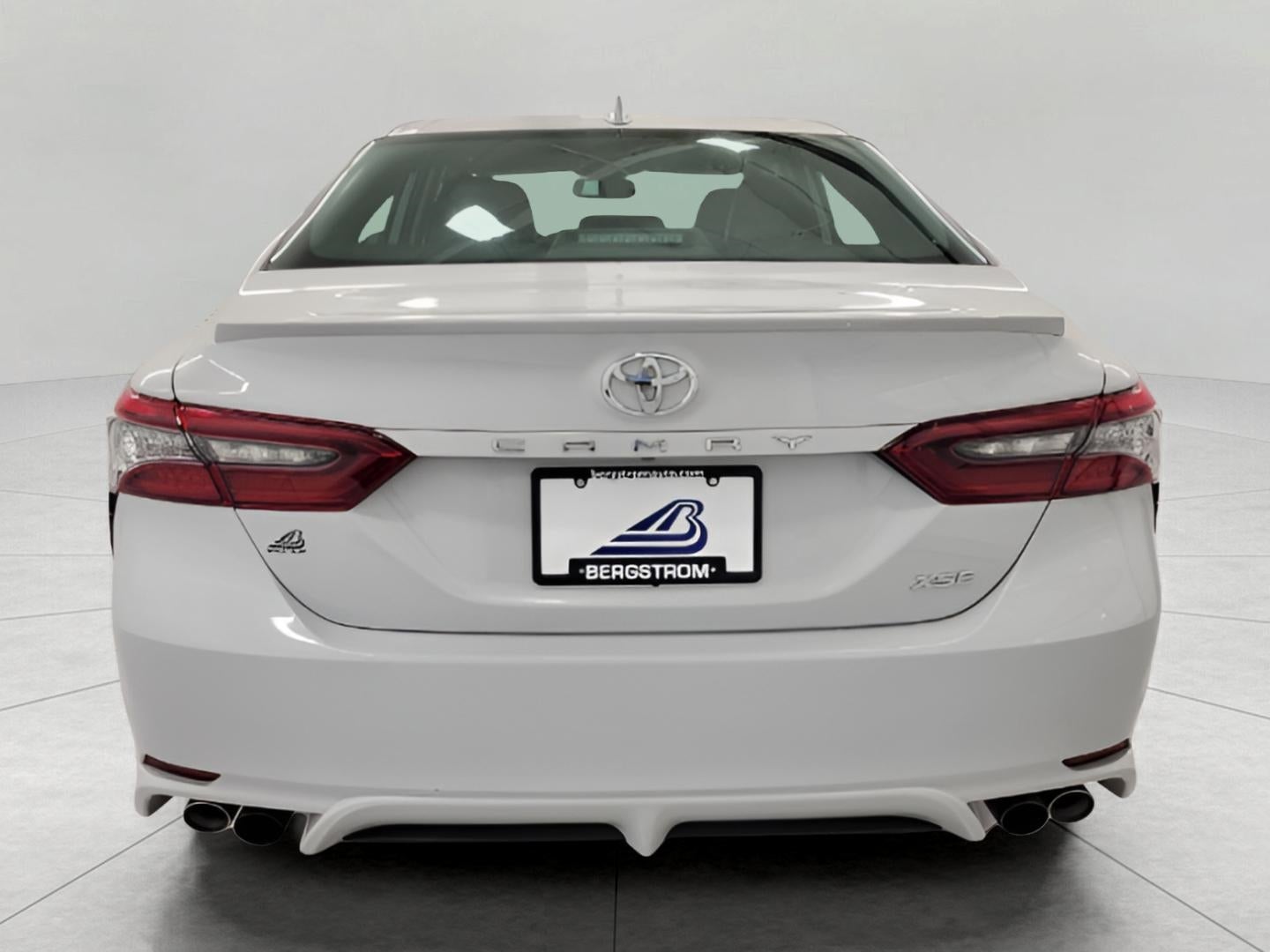 2023 Toyota Camry XSE Auto