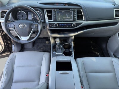 2017 Toyota Highlander XLE V6 AWD