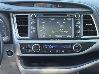 2017 Toyota Highlander XLE V6 AWD