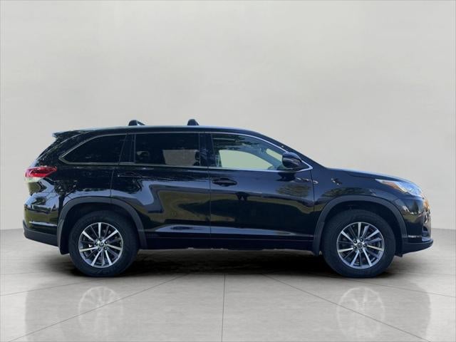 2017 Toyota Highlander XLE V6 AWD
