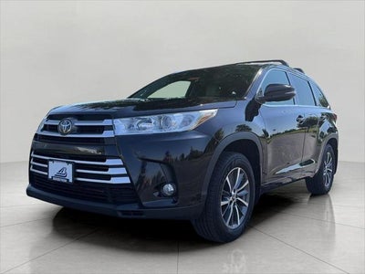 2017 Toyota Highlander XLE V6 AWD