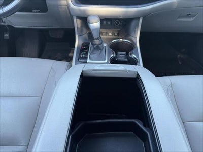 2017 Toyota Highlander XLE V6 AWD