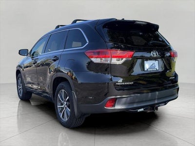 2017 Toyota Highlander XLE V6 AWD