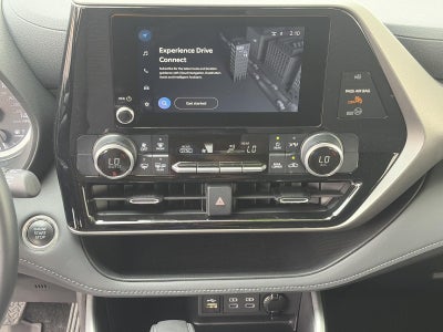 2024 Toyota Highlander LE AWD