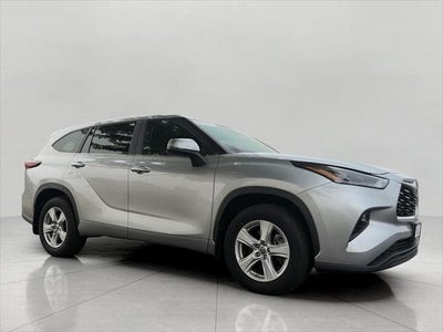 2024 Toyota Highlander LE AWD