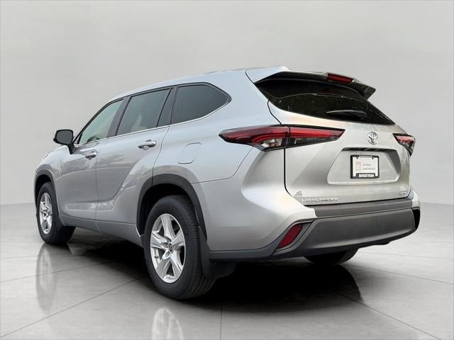 2024 Toyota Highlander LE AWD