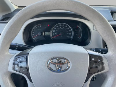 2014 Toyota Sienna 5dr 7-Pass Van V6 LE AAS FWD