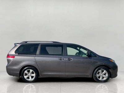 2014 Toyota Sienna 5dr 7-Pass Van V6 LE AAS FWD
