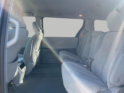 2014 Toyota Sienna 5dr 7-Pass Van V6 LE AAS FWD