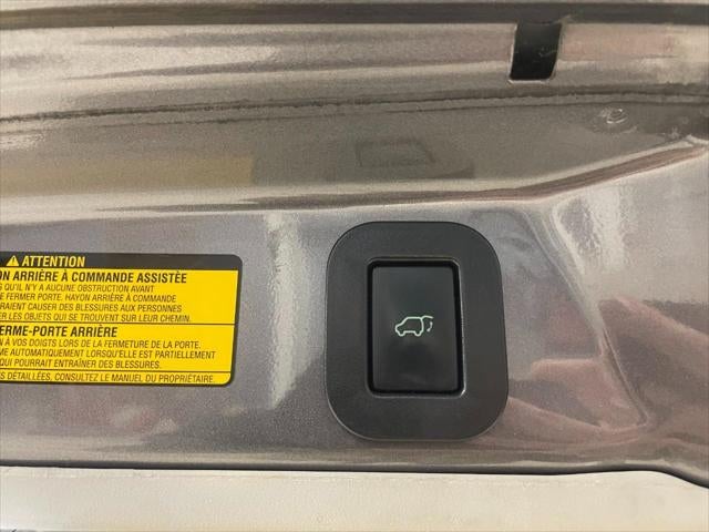 2014 Toyota SIENNA PASSENGER VAN