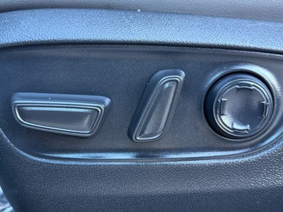 2024 Toyota SIENNA PASSENGER VAN