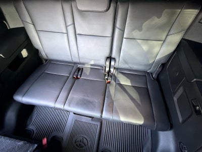 2023 Toyota Sequoia Platinum 4WD