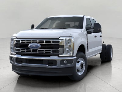 2026 Ford Super Duty F-350 DRW XL 4WD Crew Cab 179 WB 60 CA