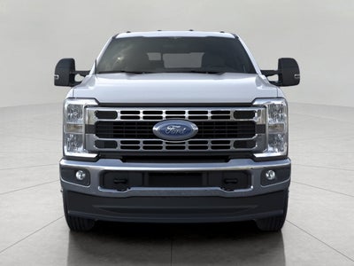 2026 Ford Super Duty F-350 DRW XL 4WD Crew Cab 179 WB 60 CA