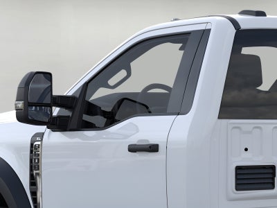 2026 Ford Super Duty F-550 DRW XLT 4WD Reg Cab 145 WB 60 CA