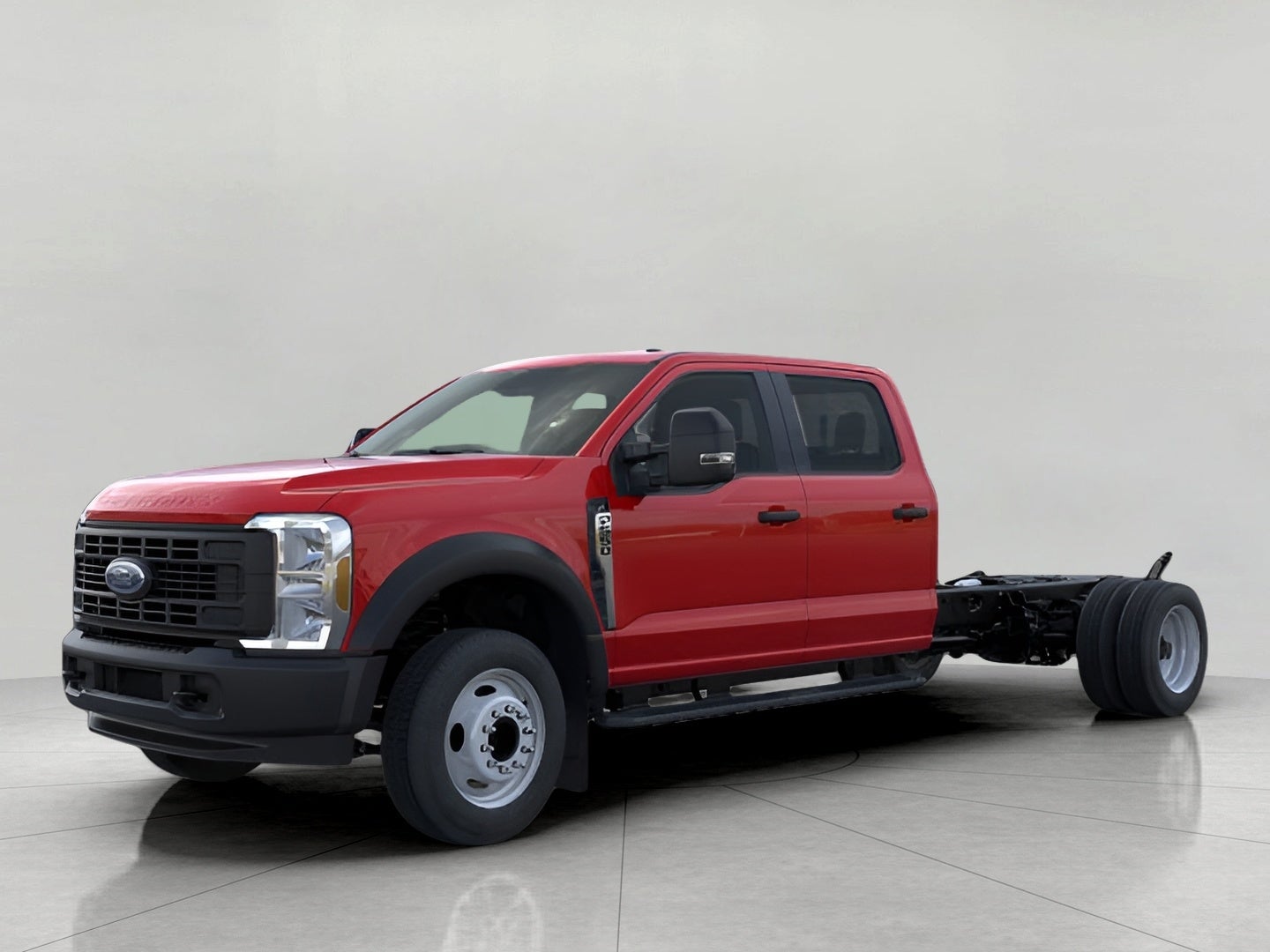 2026 Ford Super Duty F-550 DRW XL 2WD Crew Cab 203 WB 84 CA