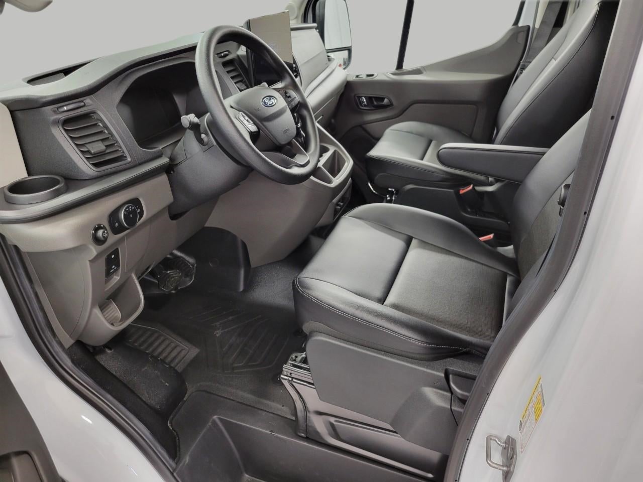 2026 Ford Transit Cargo Van T-350 148 Med Rf 9500 GVWR AWD