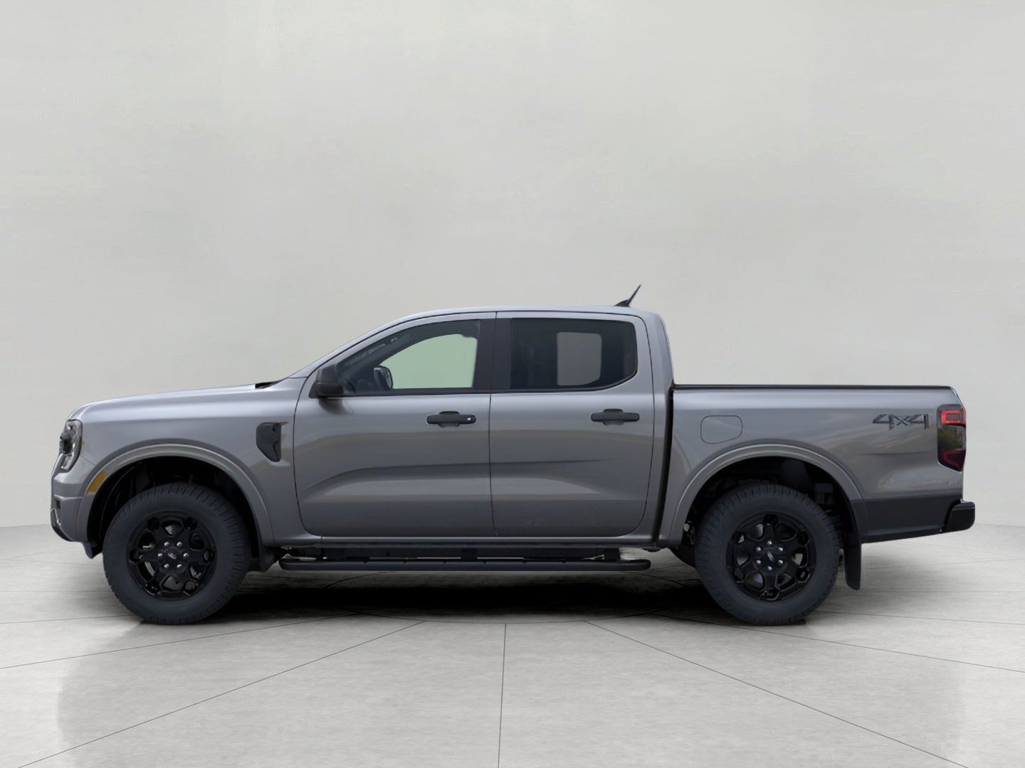 2025 Ford Ranger XLT 4WD SuperCrew 5' Box