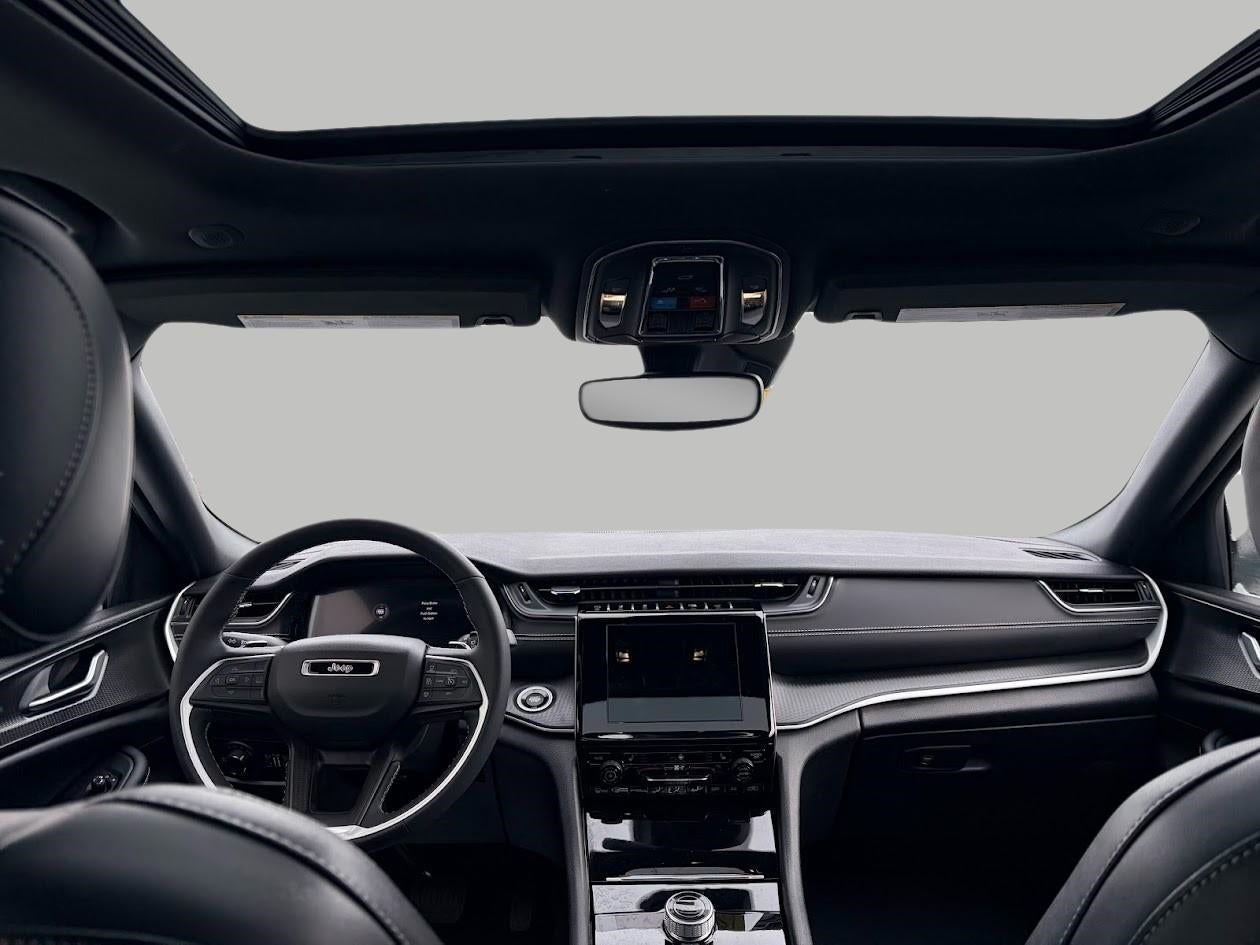 2023 Jeep Grand Cherokee Altitude 4x4