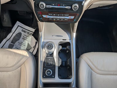 2022 Ford Explorer Platinum 4WD