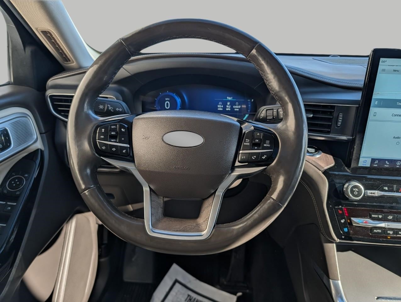 2022 Ford Explorer Platinum 4WD