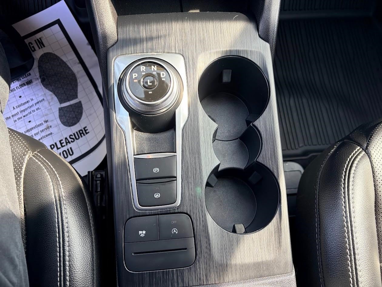 2022 Ford Escape SEL AWD