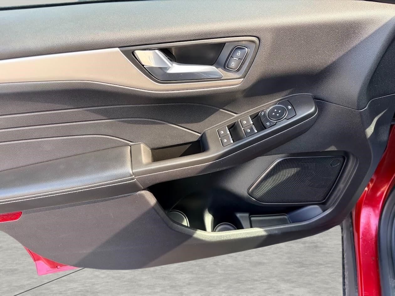 2022 Ford Escape SEL AWD