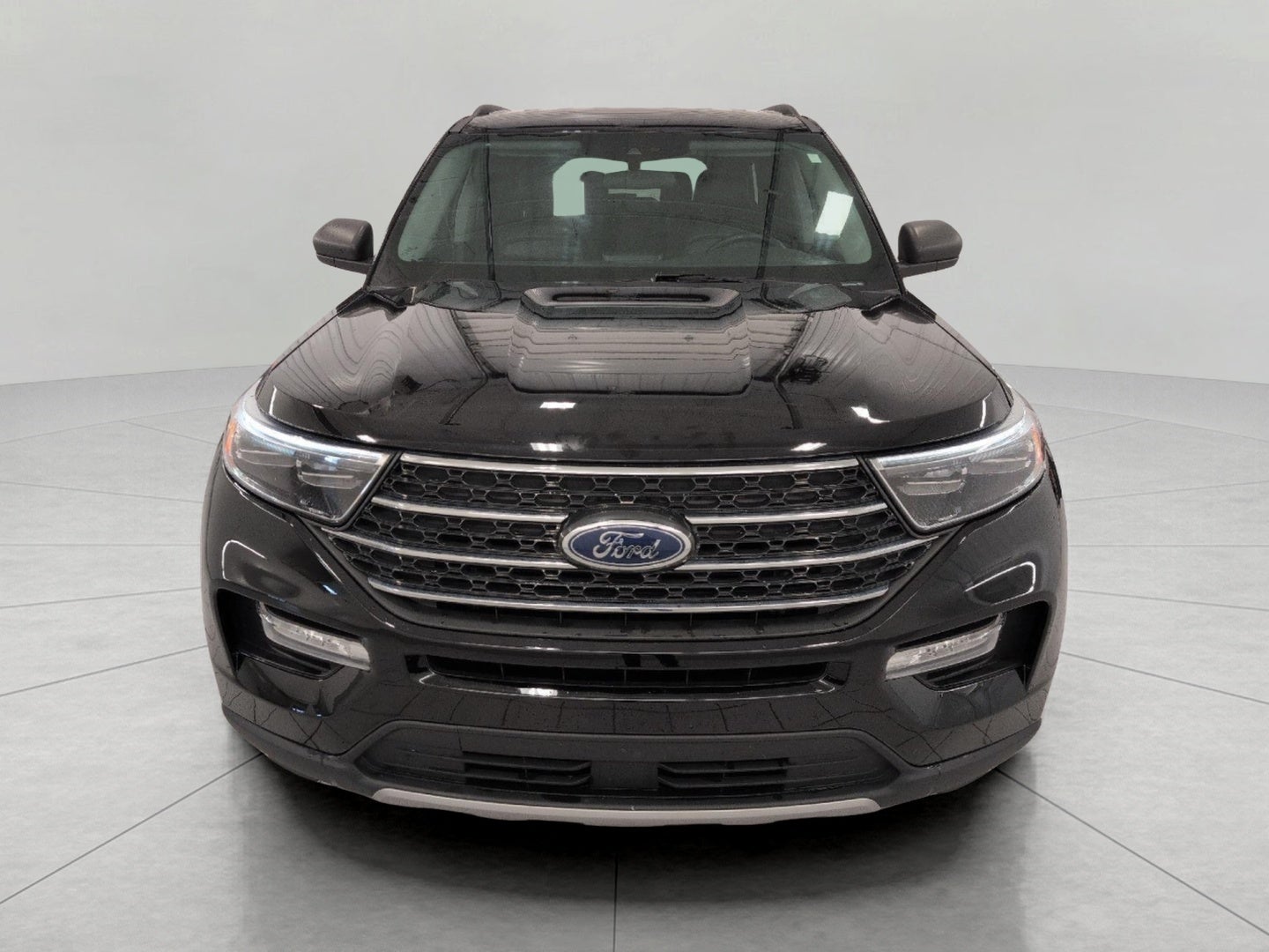 2024 Ford Explorer XLT 4WD