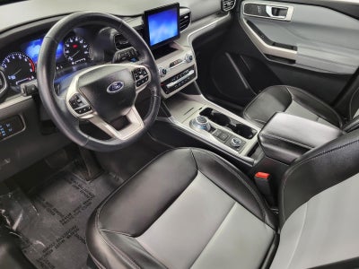 2023 Ford Explorer XLT 4WD