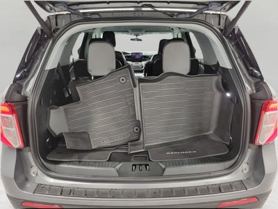 2023 Ford Explorer XLT 4WD