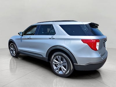 2023 Ford Explorer XLT 4WD