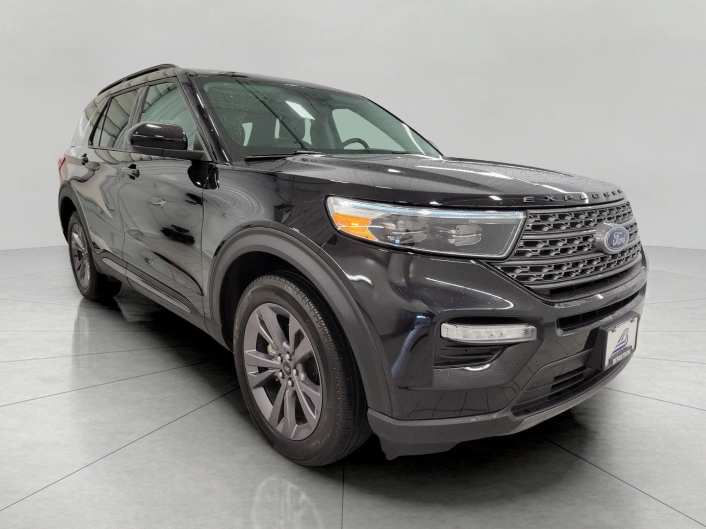 2023 Ford Explorer XLT 4WD