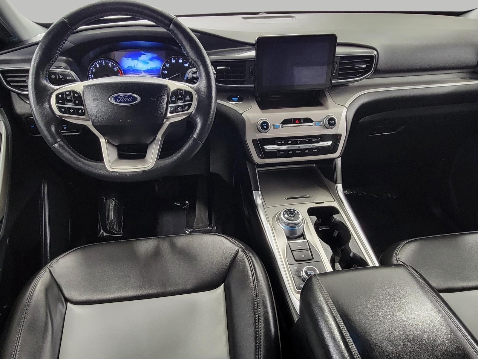 2023 Ford Explorer XLT 4WD