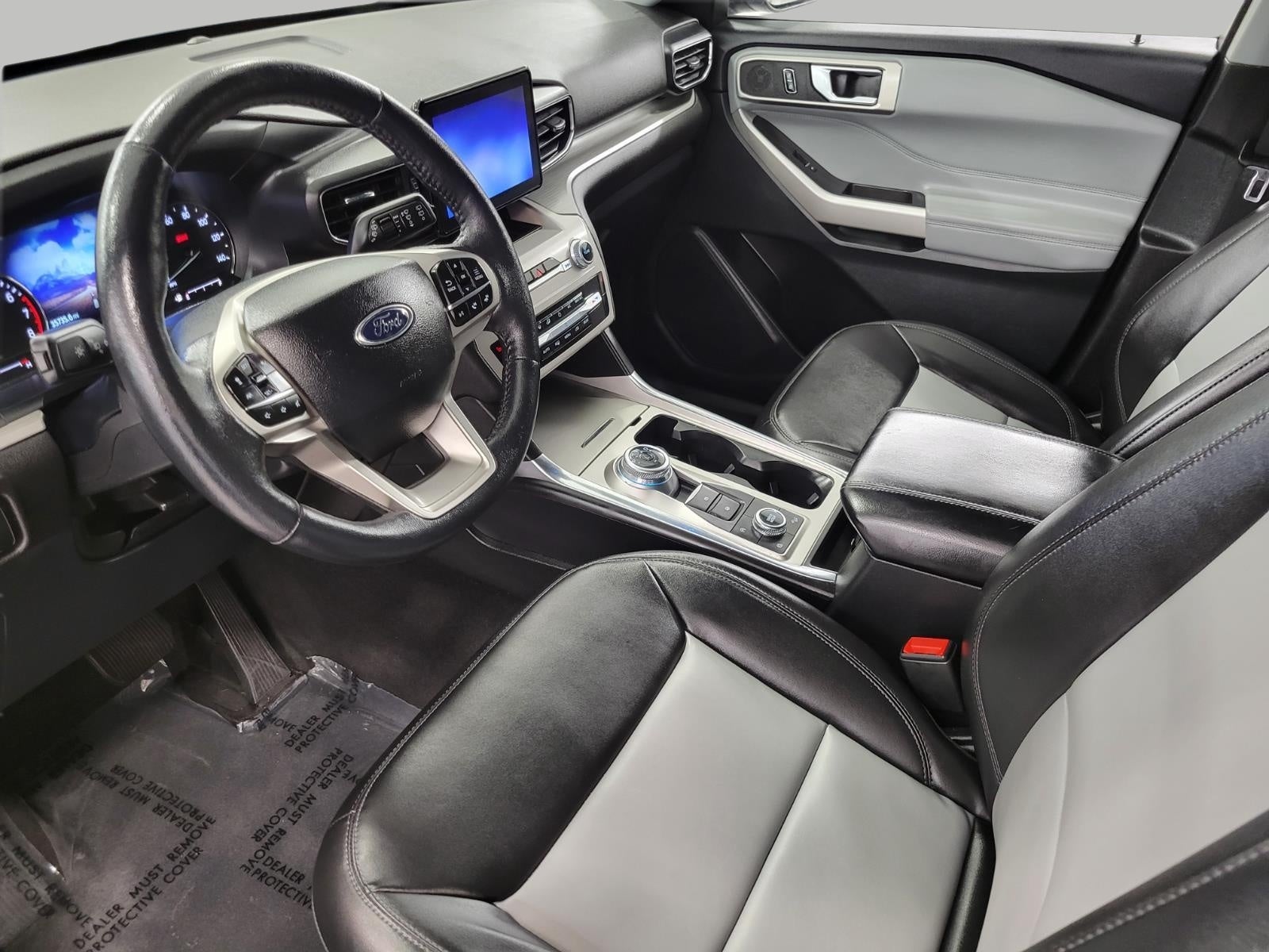 2023 Ford Explorer XLT 4WD