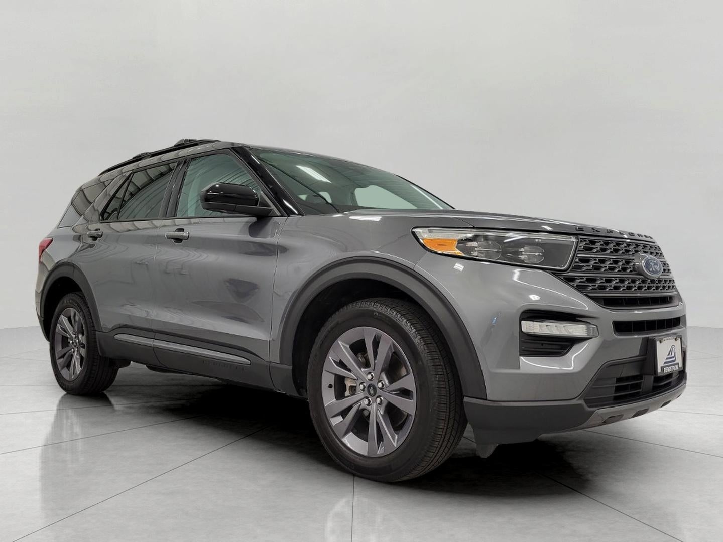 2023 Ford Explorer XLT 4WD