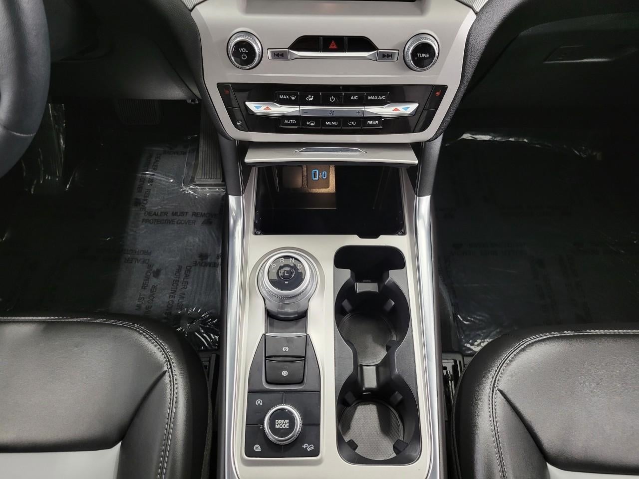 2023 Ford Explorer XLT 4WD