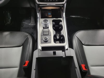 2023 Ford Explorer XLT 4WD