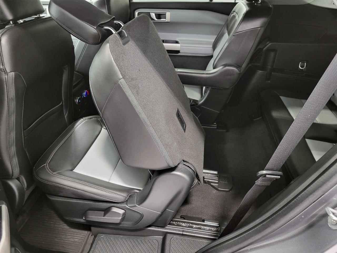 2023 Ford Explorer XLT 4WD