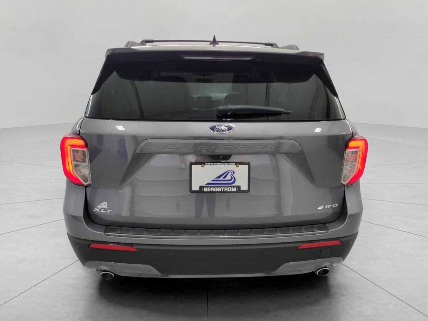 2023 Ford Explorer XLT 4WD
