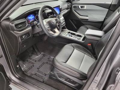 2023 Ford Explorer XLT 4WD