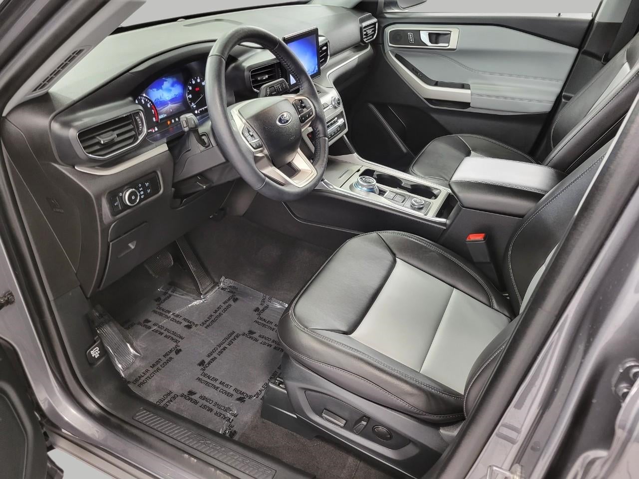 2023 Ford Explorer XLT 4WD