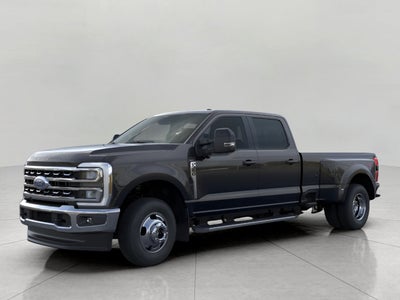 2026 Ford Super Duty F-350 DRW LARIAT 4WD Crew Cab 8' Box