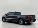 2026 Ford Super Duty F-350 DRW LARIAT 4WD Crew Cab 8' Box