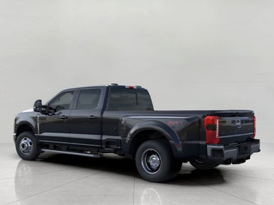 2026 Ford Super Duty F-350 DRW LARIAT 4WD Crew Cab 8' Box