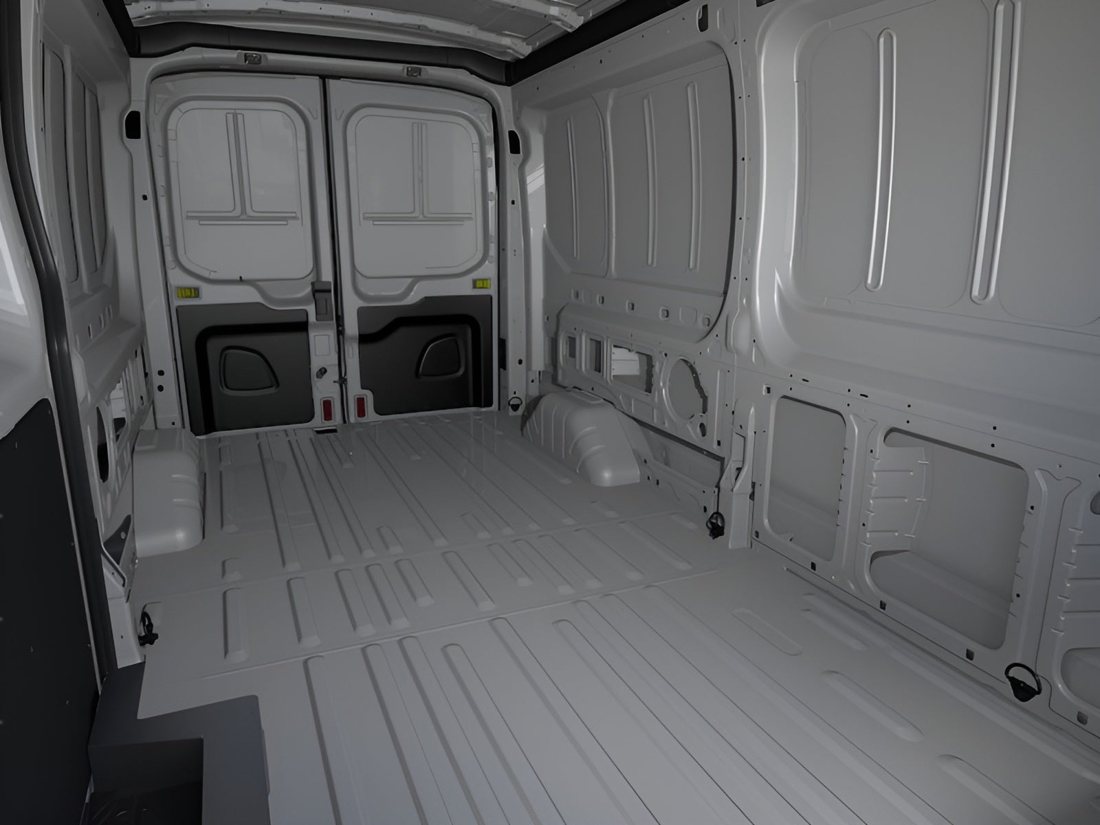 2026 Ford Transit Cargo Van T-250 148 Med Rf 9150 GVWR RWD