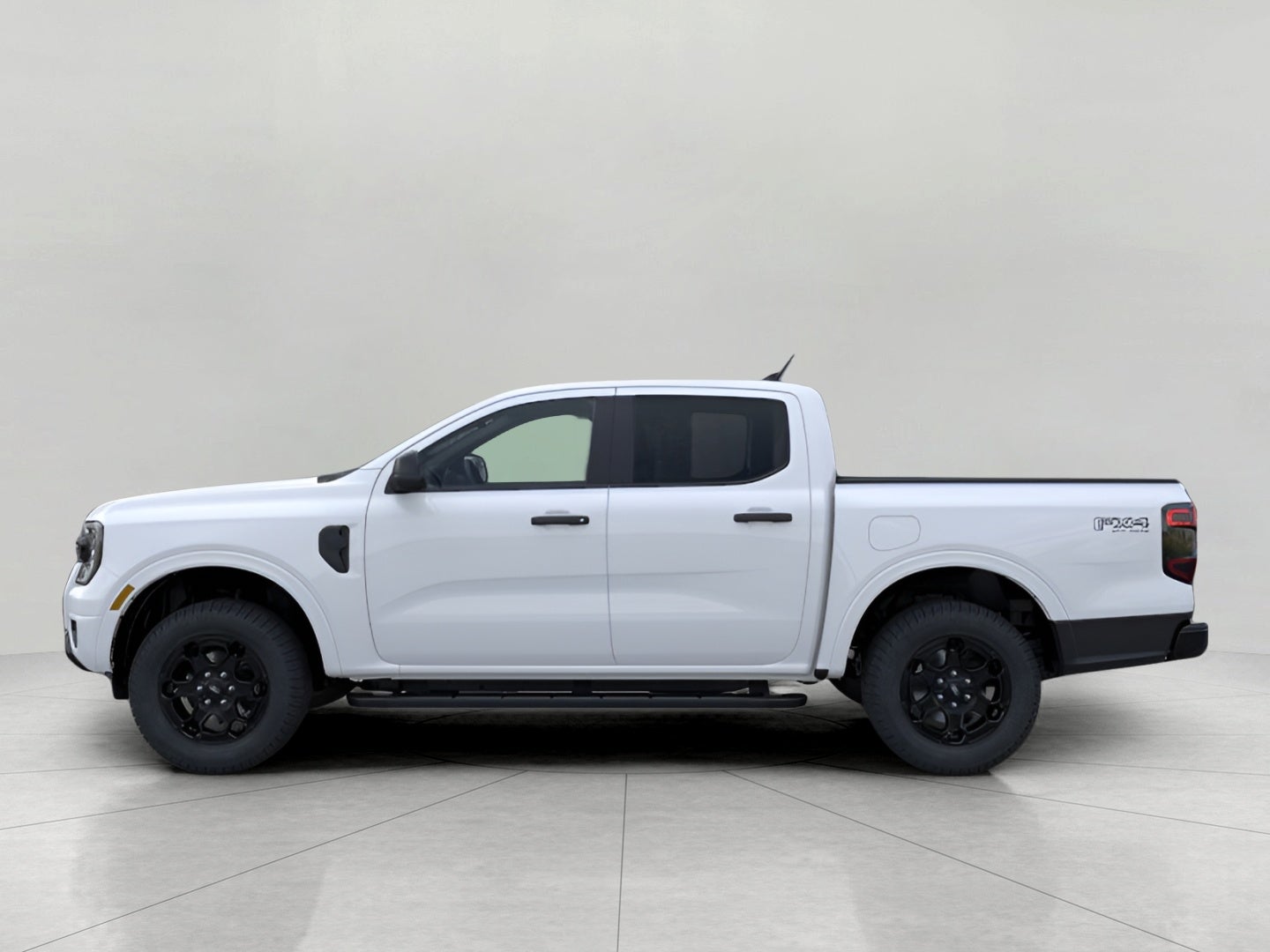 2025 Ford Ranger XLT 4WD SuperCrew 5' Box