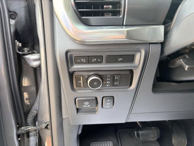 2023 Ford F-150 LARIAT 4WD SuperCrew 5.5' Box