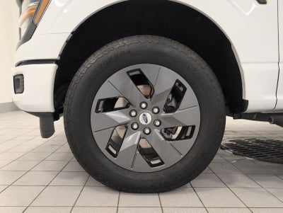 2025 Ford F-150 STX 4WD SuperCrew 5.5' Box