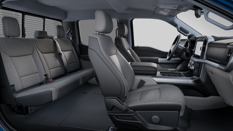 2025 Ford F-150 XLT 4WD SuperCrew 5.5' Box