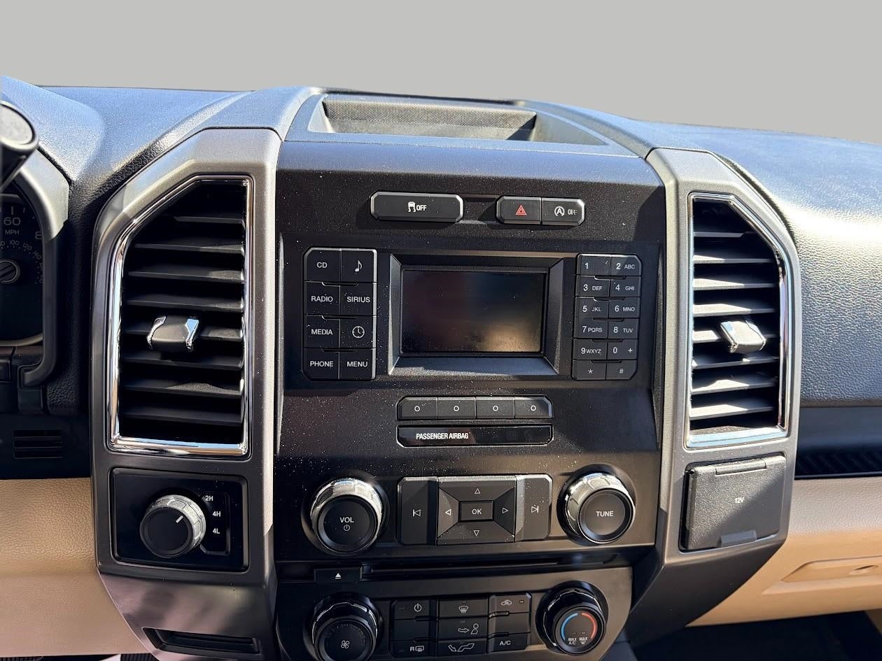 2015 Ford F-150 4WD SuperCab 145 XLT